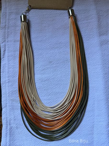 Colar de cordão encerado encapado